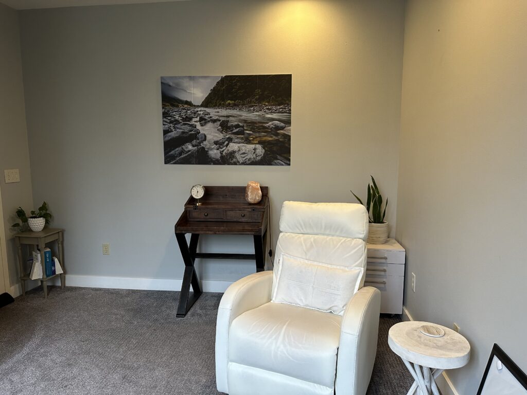 Jenna Evans, MA, LMHCA Office 2